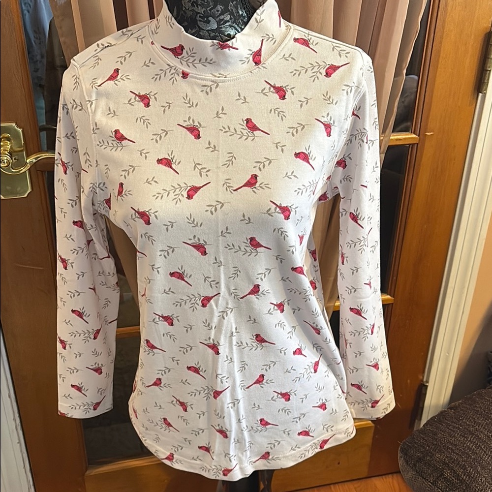 LAST CALL!! Blair Women's White and Red Cardinal Print Top, M